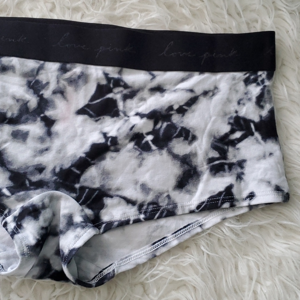 Pink Victoria Secret Women’s Panty Large - Picture 3 of 6